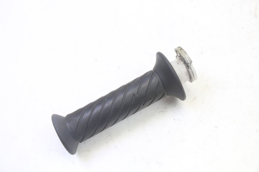 photo de POIGNEE ACCELERATEUR SYM CROX 4T 50 (2016 - 2023) - Zoom état d’usage