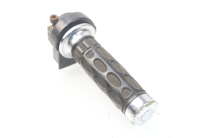 photo de POIGNEE ACCELERATEUR CCR DIRT BIKE 125 - Zoom état d’usage