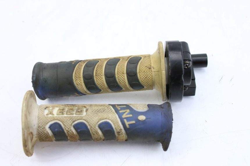 photo de POIGNEE ACCELERATEUR CCR DIRT BIKE 125 - Vue principale