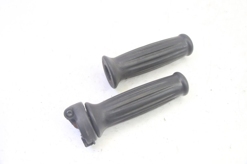 photo de POIGNEE ACCELERATEUR PEUGEOT DJANGO 4T 50 (2014 - 2019) - Détail de la pièce