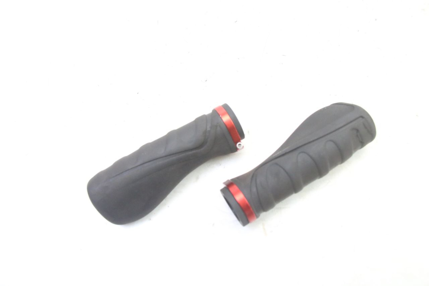 photo de POIGNEE ACCELERATEUR URBANGLIDE E-CROSS PRO 1 - Détail de la pièce