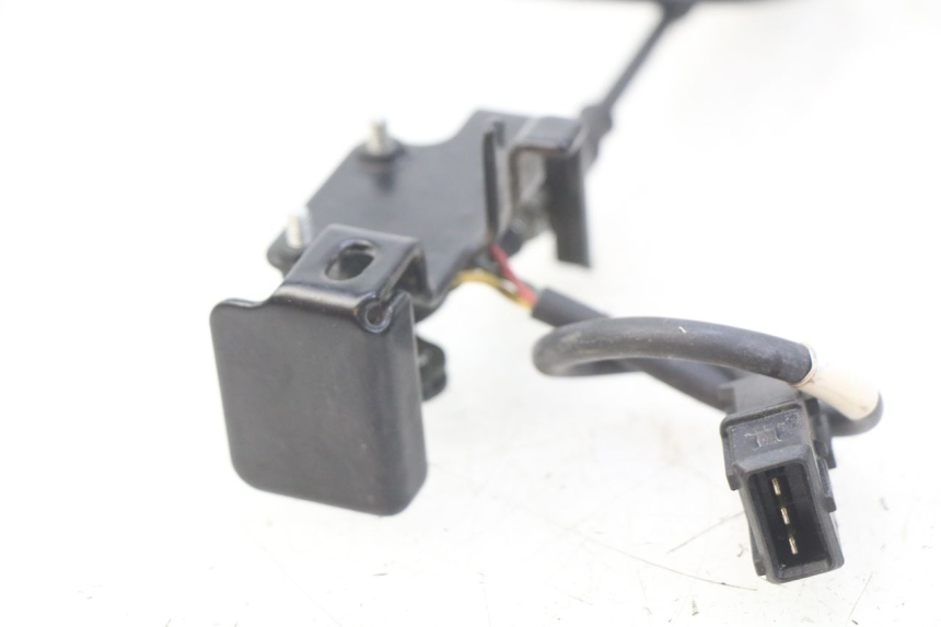 photo de POIGNEE ACCELERATEUR PEUGEOT E-VIVACITY 1 (2012 - 2018) - Zoom état d’usage