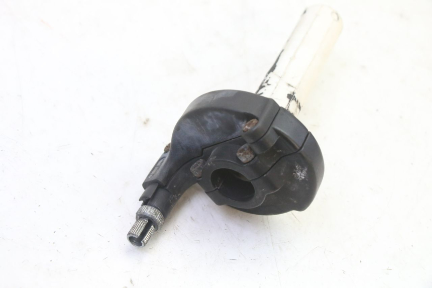 photo de POIGNEE ACCELERATEUR APRILIA ETX 125 (1998 - 2002) - Détail de la pièce