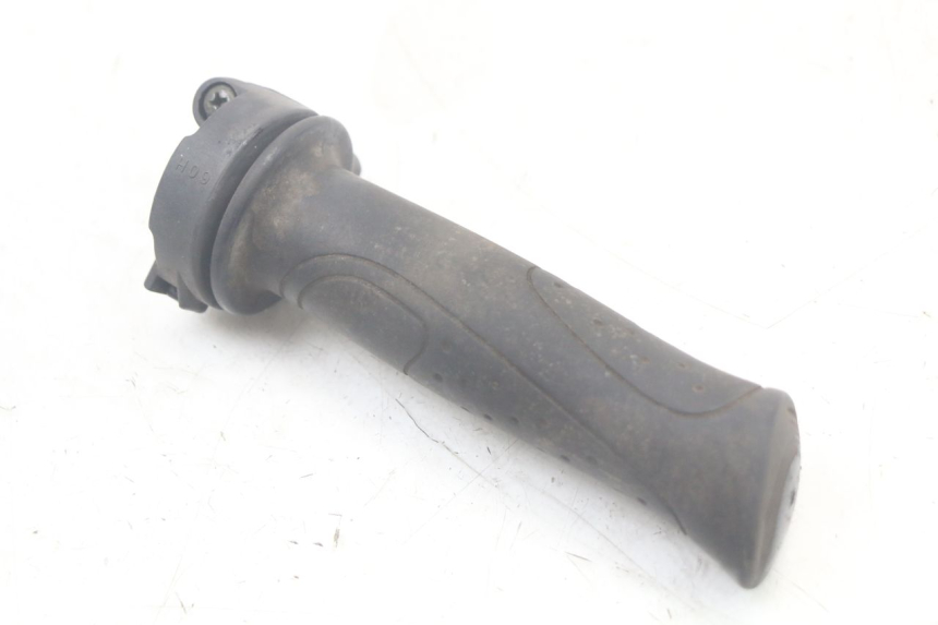 photo de POIGNEE ACCELERATEUR SYM FIDDLE 2 50 (2008 - 2013) - Zoom état d’usage