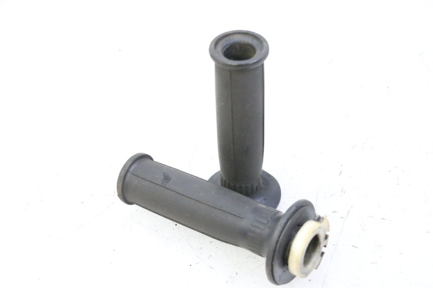 photo de POIGNEE ACCELERATEUR YAMAHA FJ 36Y 1100 (1984 - 1985) - Vue principale