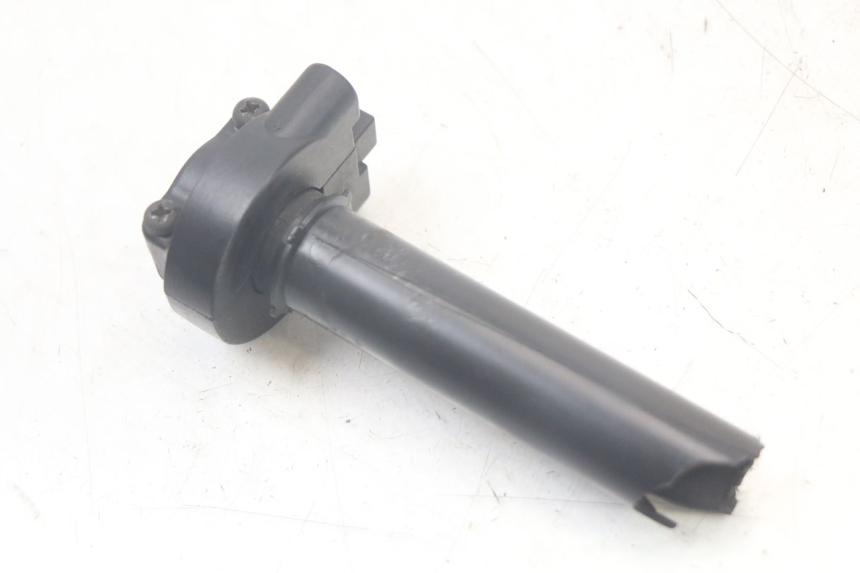 photo de POIGNEE ACCELERATEUR MBK FLAME X 125 (2007 - 2016) - Autre angle de vue