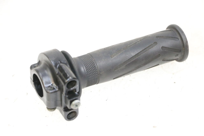 photo de POIGNEE ACCELERATEUR MBK FLAME X 125 (2007 - 2016) - Zoom état d’usage