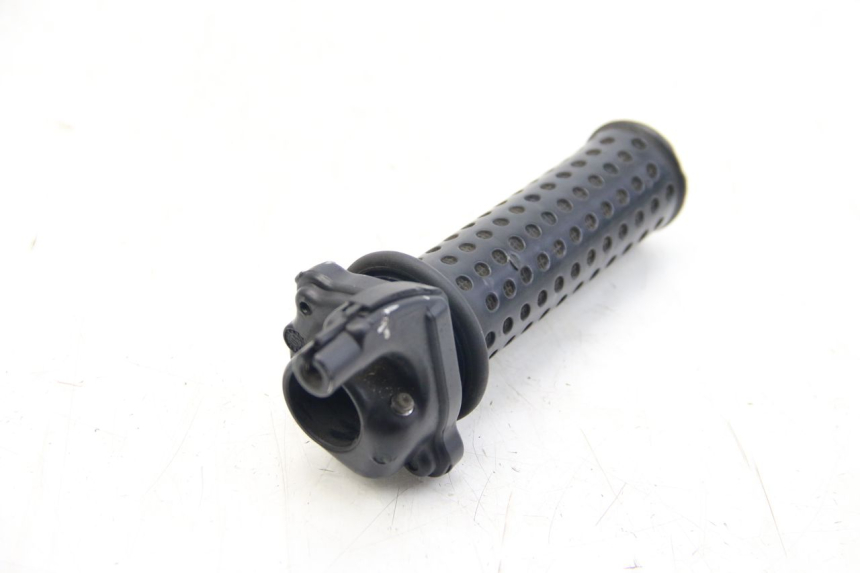 photo de POIGNEE ACCELERATEUR PIAGGIO FLY 2T 50 (2004 - 2017) - Vue principale