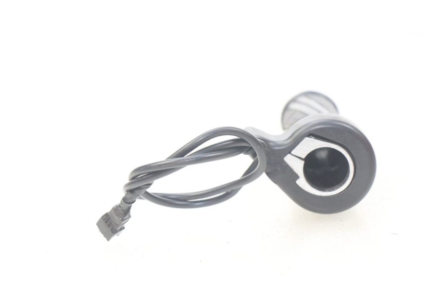 photo de POIGNEE ACCELERATEUR EUROCKA GREEN 1 - Détail de la pièce