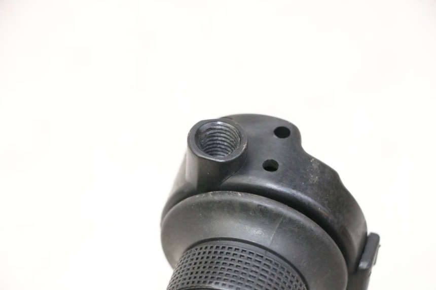 photo de POIGNEE ACCELERATEUR DAELIM HISTORY 125 (2001 - 2002) - Détail de la pièce