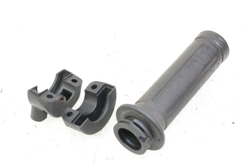 photo de POIGNEE ACCELERATEUR HONDA PES PS I 125 (2006 - 2012) - Vue principale