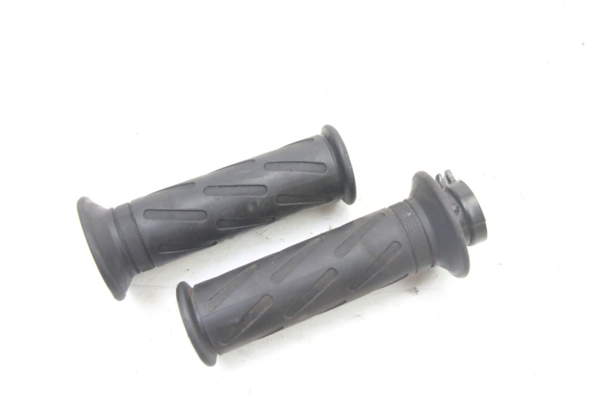 photo de POIGNEE ACCELERATEUR PEUGEOT KISBEE 2T 50 (2018 - 2022) - Autre angle de vue