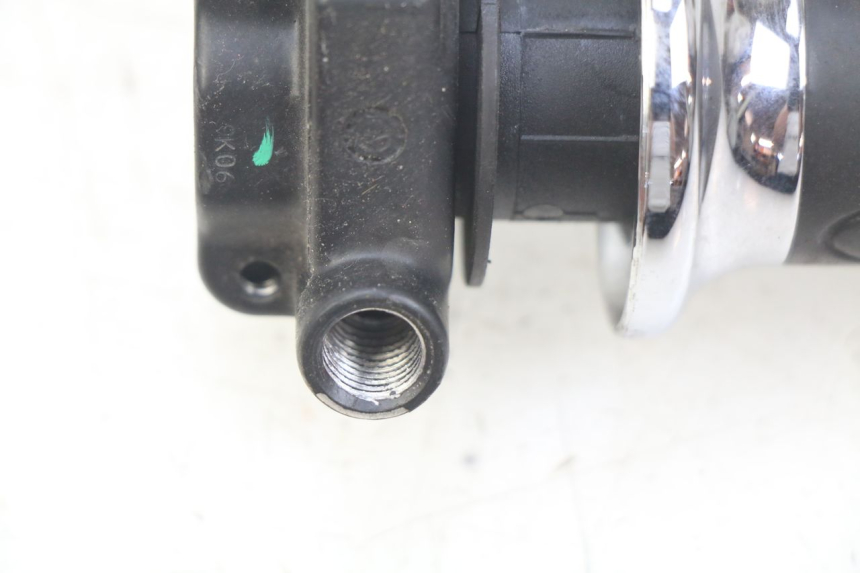 photo de POIGNEE ACCELERATEUR PIAGGIO LIBERTY IGET 4T 50 (2015 - 2020) - Détail de la pièce