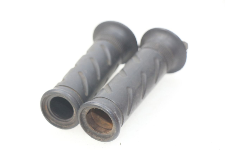 photo de POIGNEE ACCELERATEUR EUROCKA MATADOR 4T 50 (2010 - 2016) - Zoom état d’usage