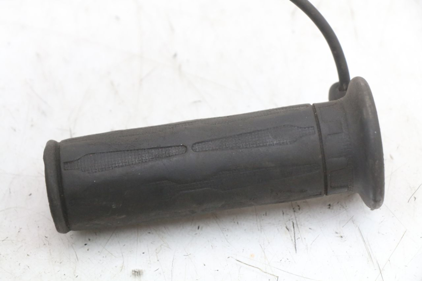 photo de POIGNEE ACCELERATEUR PIAGGIO MP3 LT 400 (2007 - 2012) - Détail de la pièce