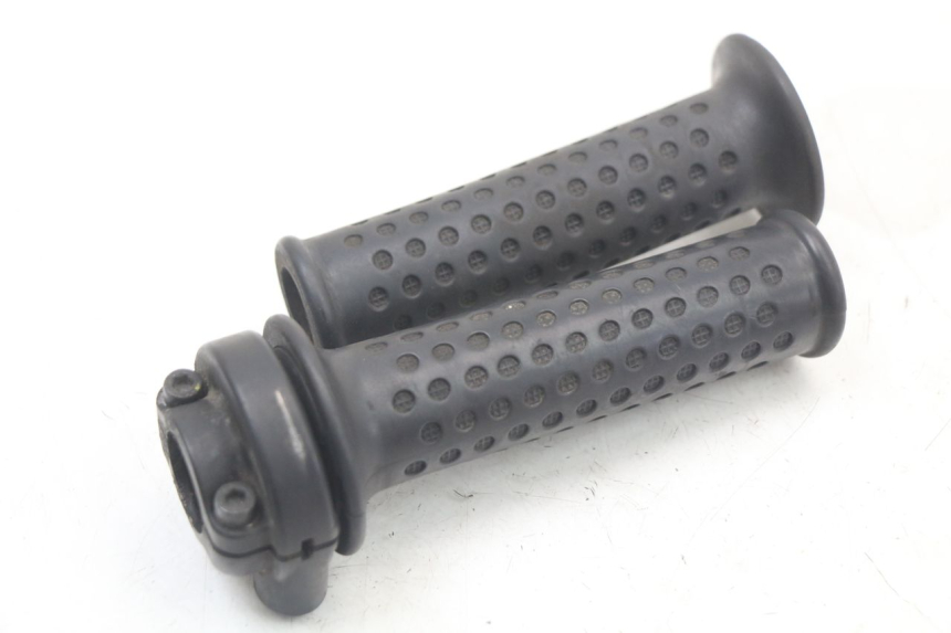photo de POIGNEE ACCELERATEUR PIAGGIO MP3 LT 400 (2007 - 2012) - Zoom état d’usage