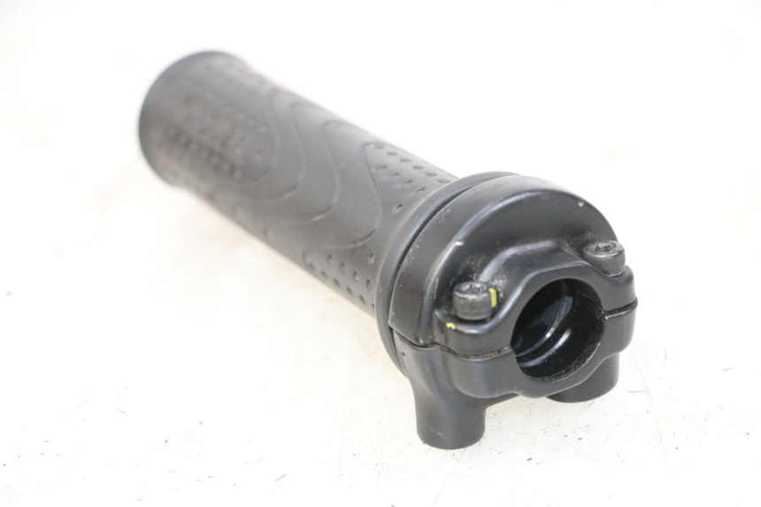 photo de POIGNEE ACCELERATEUR PIAGGIO MP3 500 (2014 - 2017) - Vue d’ensemble