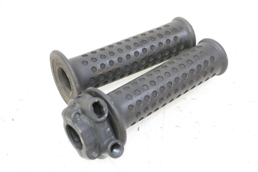 photo de POIGNEE ACCELERATEUR PIAGGIO MP3 RL 250 (2006 - 2010) - Zoom état d’usage