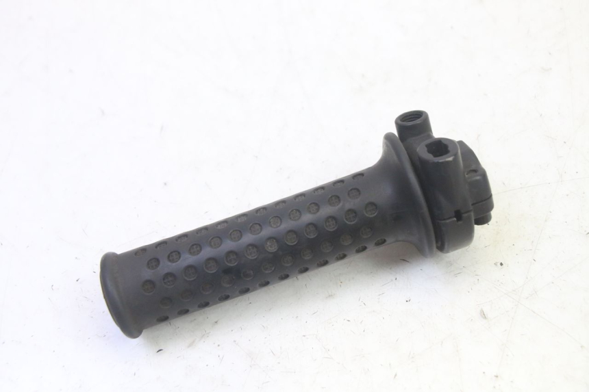 photo de POIGNEE ACCELERATEUR PIAGGIO MP3 RL 250 (2006 - 2010) - Autre angle de vue