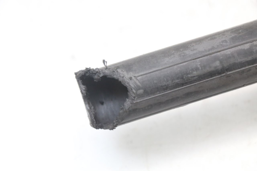 photo de POIGNEE ACCELERATEUR RIEJU MRT 50 (2018 - 2021) - Gros plan technique