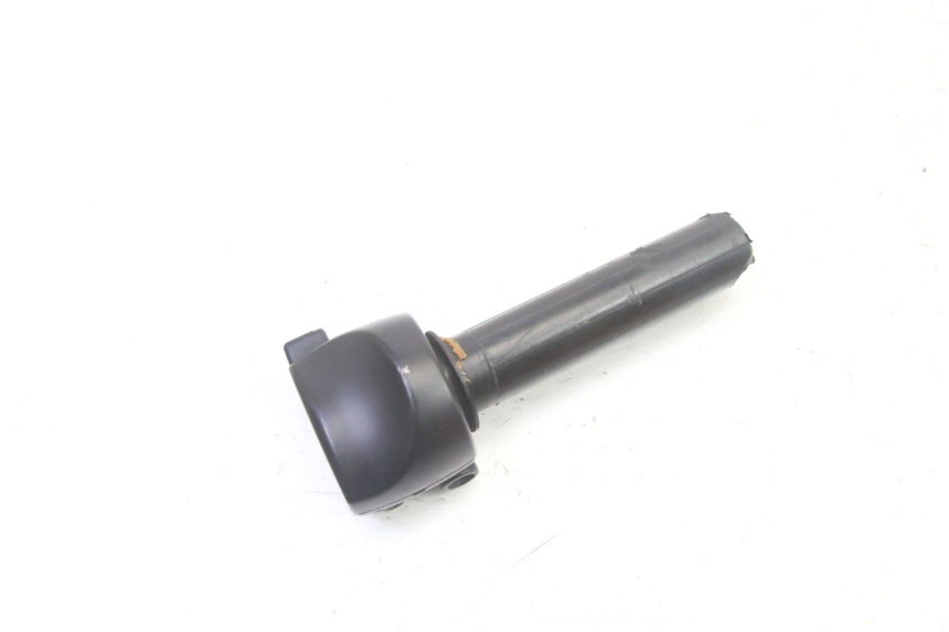 photo de POIGNEE ACCELERATEUR RIEJU MRT 50 (2018 - 2021) - Vue principale