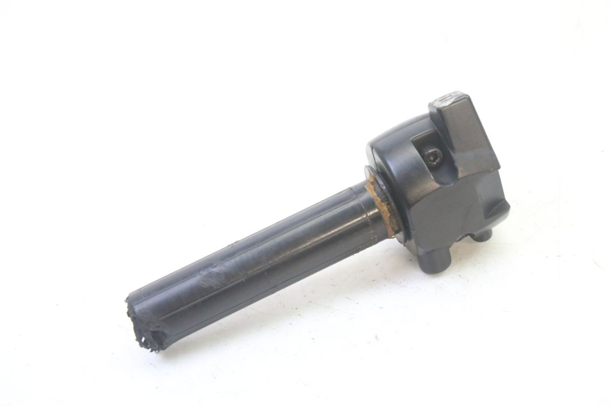 photo de POIGNEE ACCELERATEUR RIEJU MRT 50 (2018 - 2021) - Vue d’ensemble