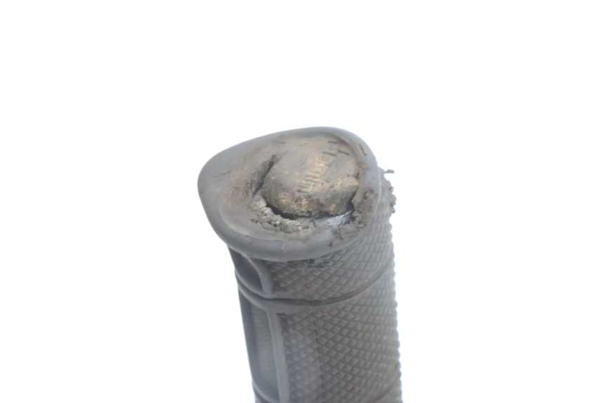 photo de POIGNEE ACCELERATEUR RIEJU MRT PRO SUPERMOTARD 50 (2007 - 2018) - État de surface