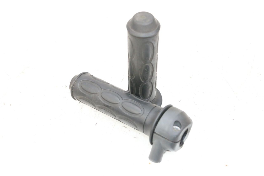 photo de POIGNEE ACCELERATEUR YAMAHA NEO'S NEOS 2T 50 (1998 - 2007) - Vue principale