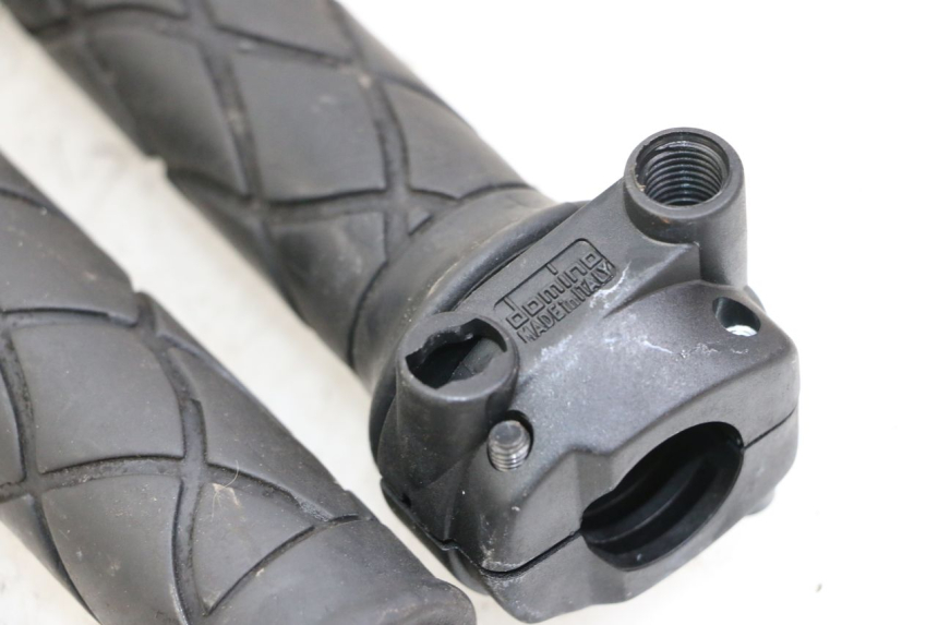 photo de POIGNEE ACCELERATEUR YAMAHA NEOS NEO'S 4T 50 (2008 - 2016) - Zoom état d’usage