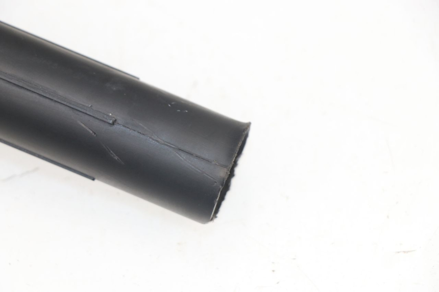 photo de POIGNEE ACCELERATEUR MBK NITRO 50 (2004 - 2008) - Points de fixation