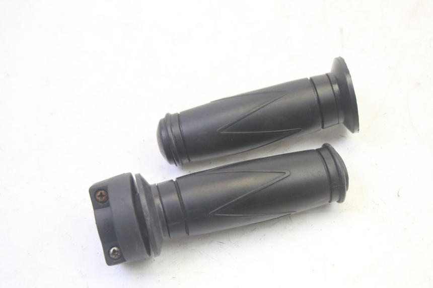 photo de POIGNEE ACCELERATEUR JM MOTORS OLDIES GT 4T 50 (2018 - 2025) - Vue principale