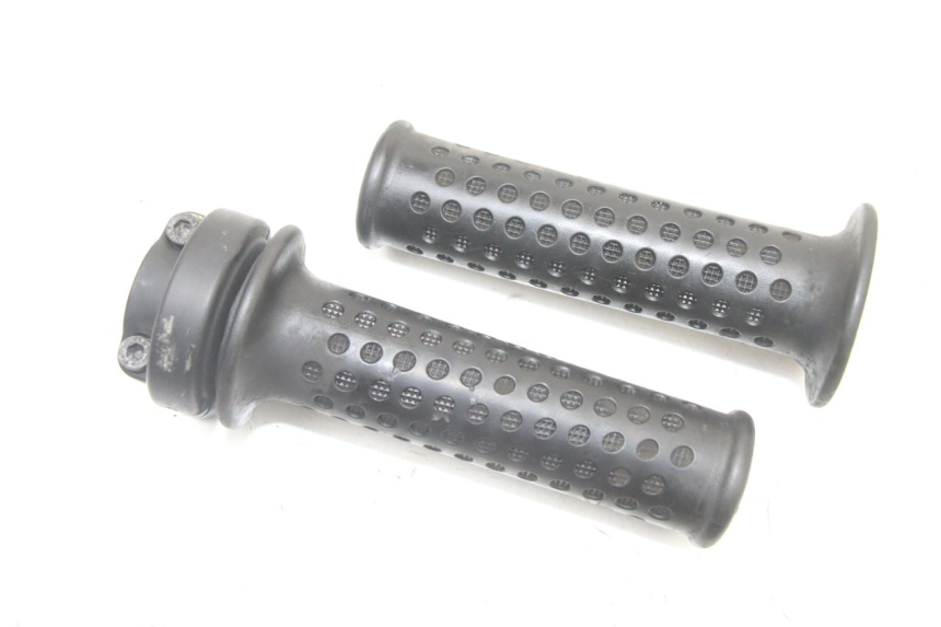 photo de POIGNEE ACCELERATEUR PIAGGIO MP3 LT 400 (2007 - 2012) - Vue principale