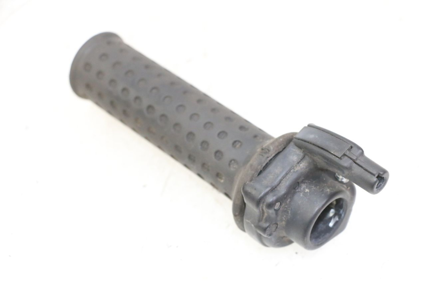 photo de POIGNEE ACCELERATEUR PIAGGIO VESPA LX 150 (2005 - 2013) - Vue principale