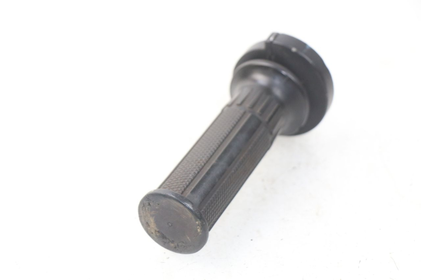 photo de POIGNEE ACCELERATEUR APOLLO RFZ 150 - Détail de la pièce