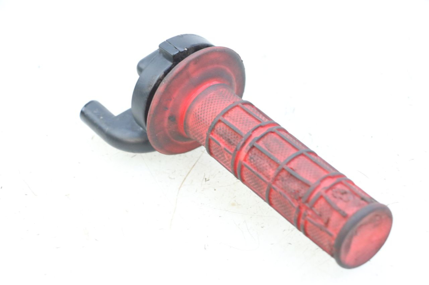 photo de POIGNEE ACCELERATEUR APOLLO RFZ 140 - Zoom état d’usage