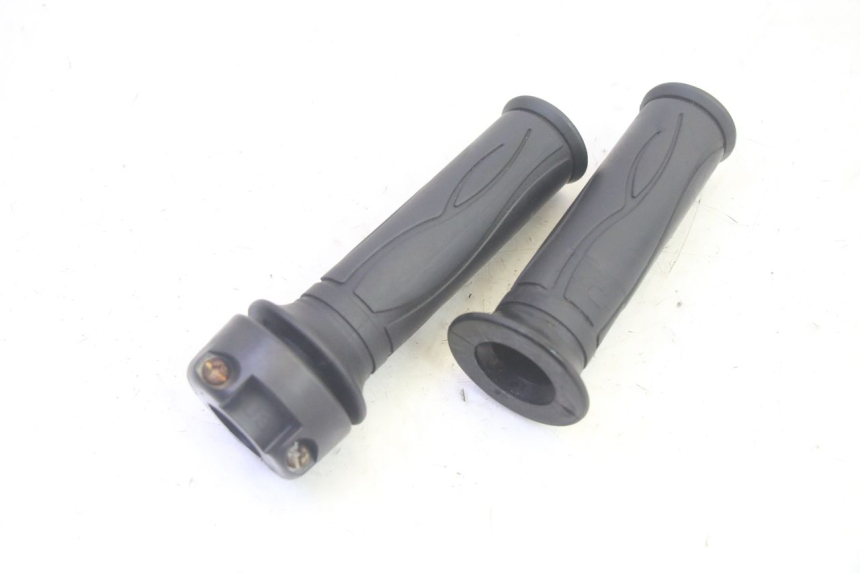 photo de POIGNEE ACCELERATEUR JM MOTORS SANTANA EVO 50 (2024 - 2026) - Détail de la pièce