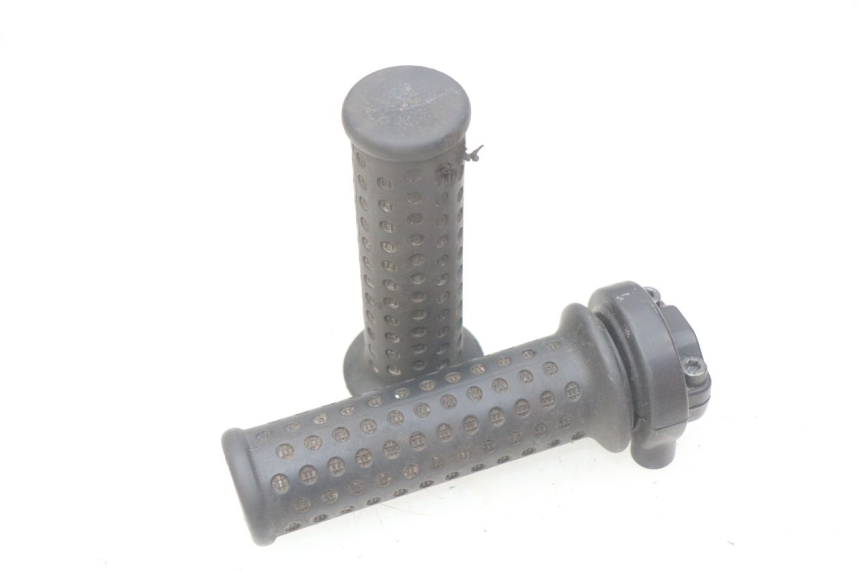 photo de POIGNEE ACCELERATEUR APRILIA SR 2T 50 (2018 - 2022) - Vue principale