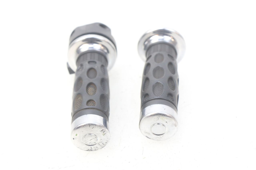 photo de POIGNEE ACCELERATEUR JM MOTORS SUNNY 50 (2017 - 2020) - Autre angle de vue