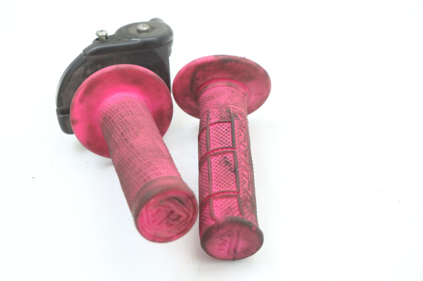 photo de POIGNEE ACCELERATEUR KTM SX 85 (2013 - 2017) - Autre angle de vue