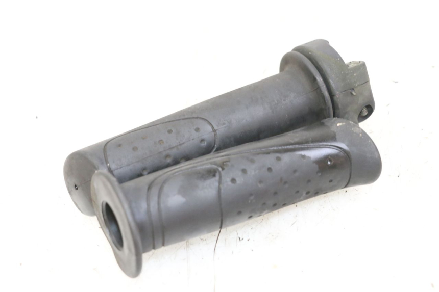 photo de POIGNEE ACCELERATEUR SYM ORBIT 2 4T 50 (2008 - 2017) - Vue principale