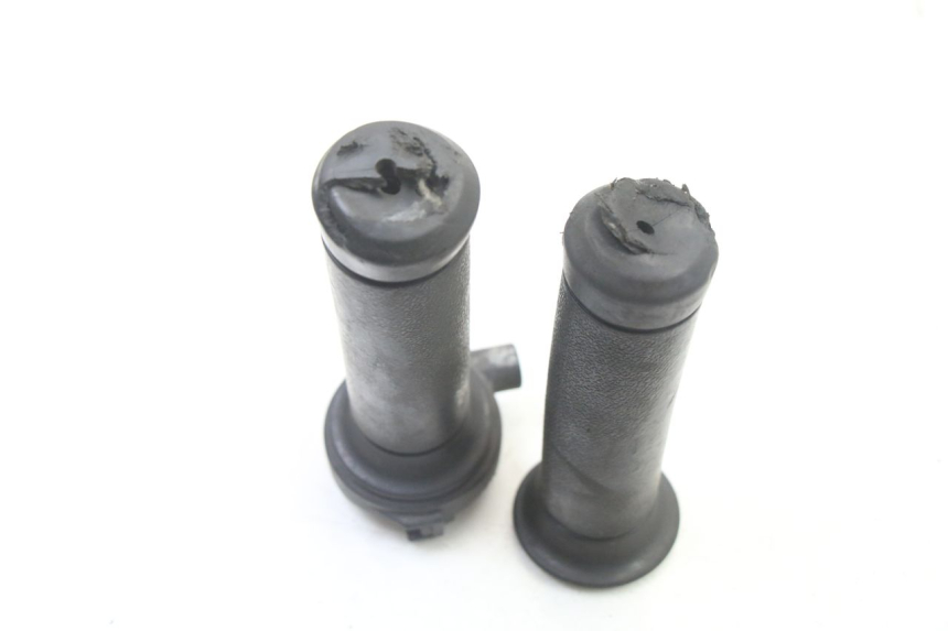 photo de POIGNEE ACCELERATEUR PEUGEOT TWEET 4T 50 (2014 - 2019) - Vue d’ensemble