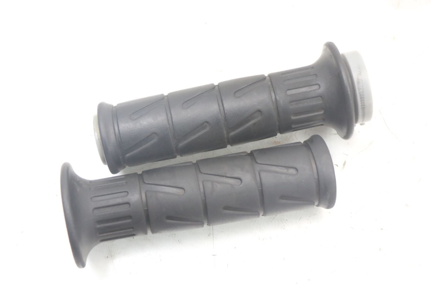 photo de POIGNEE ACCELERATEUR KAWASAKI VERSYS ABS 650 (2015 - 2018) - Autre angle de vue