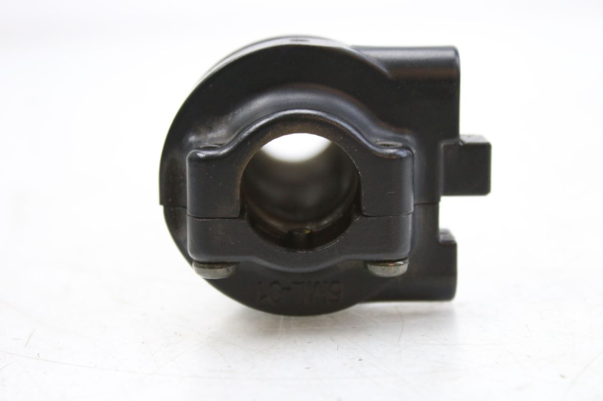 photo de POIGNEE ACCELERATEUR YAMAHA XMAX X-MAX 125 (2006 - 2009) - Autre angle de vue
