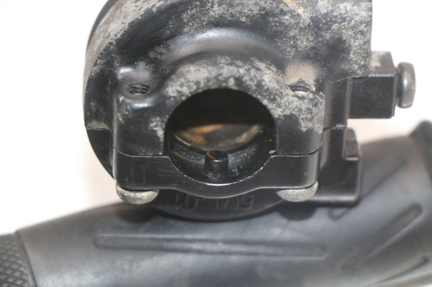 photo de POIGNEE ACCELERATEUR YAMAHA X-MAX XMAX 250 (2006 - 2009) - Autre angle de vue