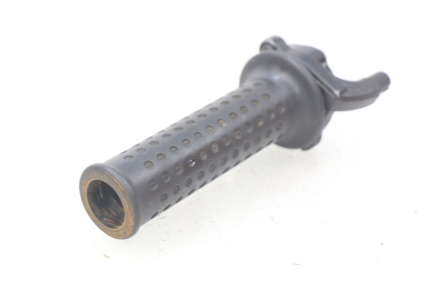 photo de POIGNEE ACCELERATEUR PIAGGIO X7 125 (2007 - 2013) - Zoom état d’usage