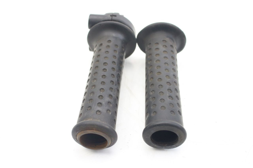 photo de POIGNEE ACCELERATEUR PIAGGIO X9 EVOLUTION 500 (2003 - 2005) - Autre angle de vue