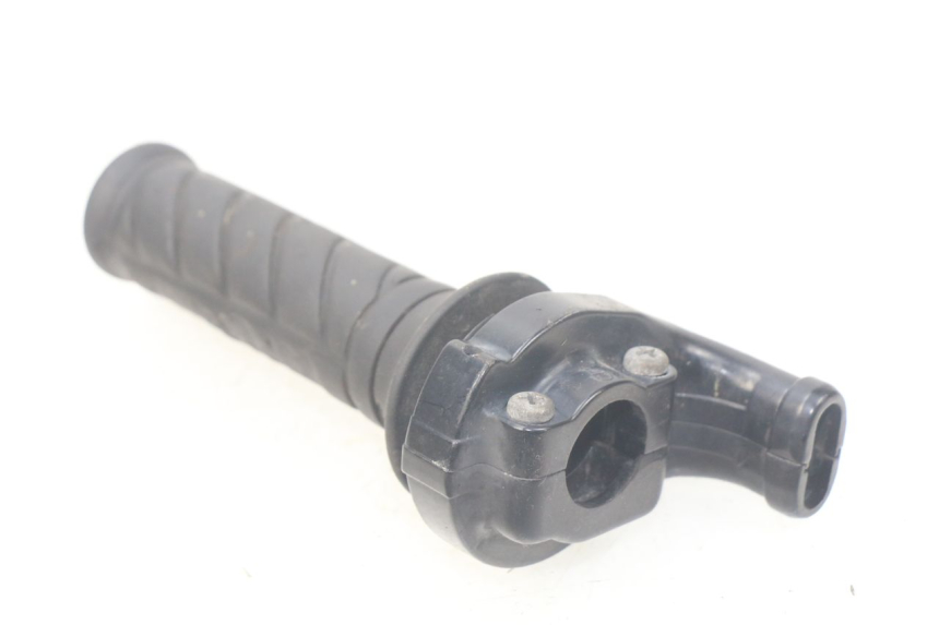 photo de POIGNEE ACCELERATEUR SUZUKI XF FREEWIND 650 (1997 - 2003) - Autre angle de vue