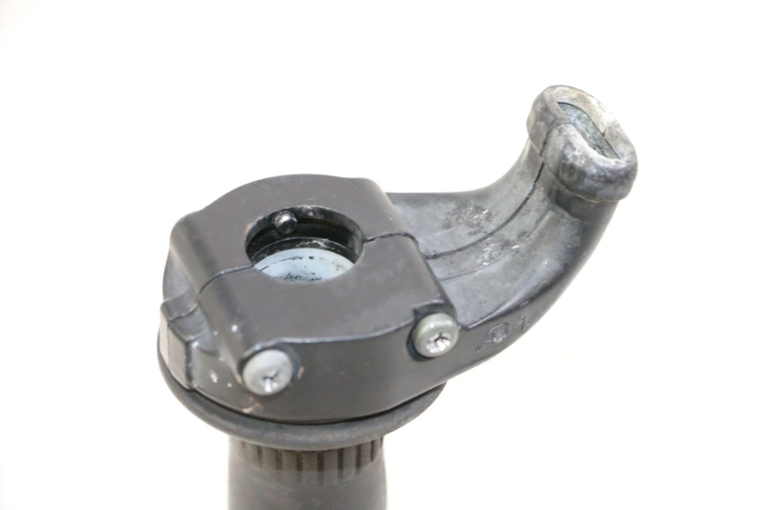 photo de POIGNEE ACCELERATEUR YAMAHA XJN DIVERSION 600 (2000 - 2003) - Zoom état d’usage