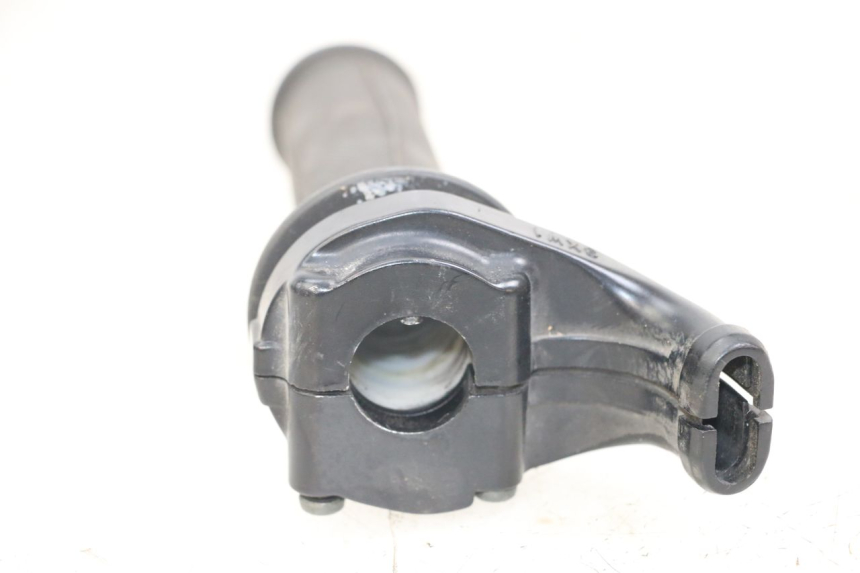 photo de POIGNEE ACCELERATEUR YAMAHA XJS DIVERSION 600 (1997 - 1999) - Détail de la pièce