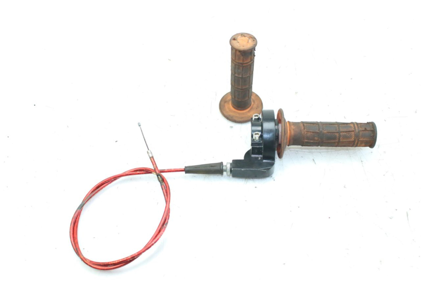 photo de POIGNEE ACCELERATEUR ZHEJIANG XMOTOS XB-81 50 - Zoom état d’usage